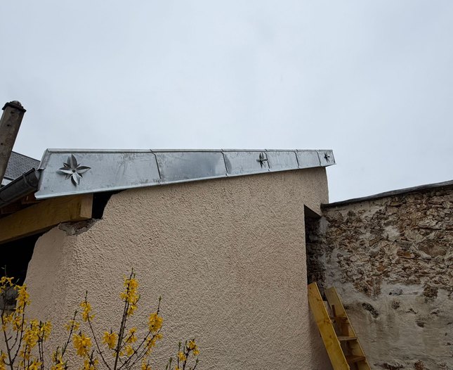 Raccord de zinguerie à Longpont-sur-Orge (91310) - L'Atelier des Gouttières